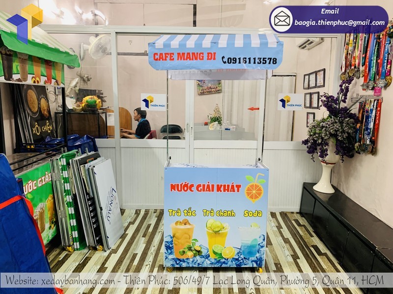 xe café mang đi gắn dù